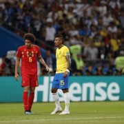  VAR争议判罚引发主帅集体炮轰  