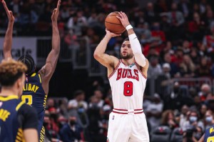  拉文绝平公牛加时负篮网  