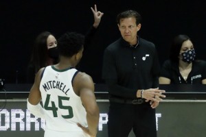  快船乔治复出砍45分力克太阳  