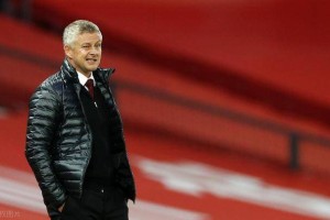  里昂遭遇黑色三分钟痛失好局  