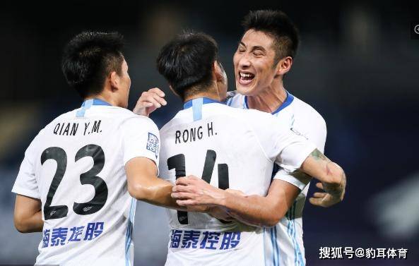 30, 都灵德比战补时戏剧性绝平收场